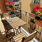 Vomero Maison Πανσιόν