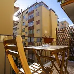 Vomero Maison 4*