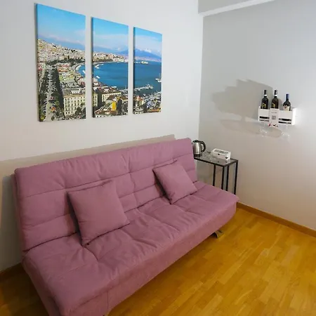 Πανσιόν Vomero Maison